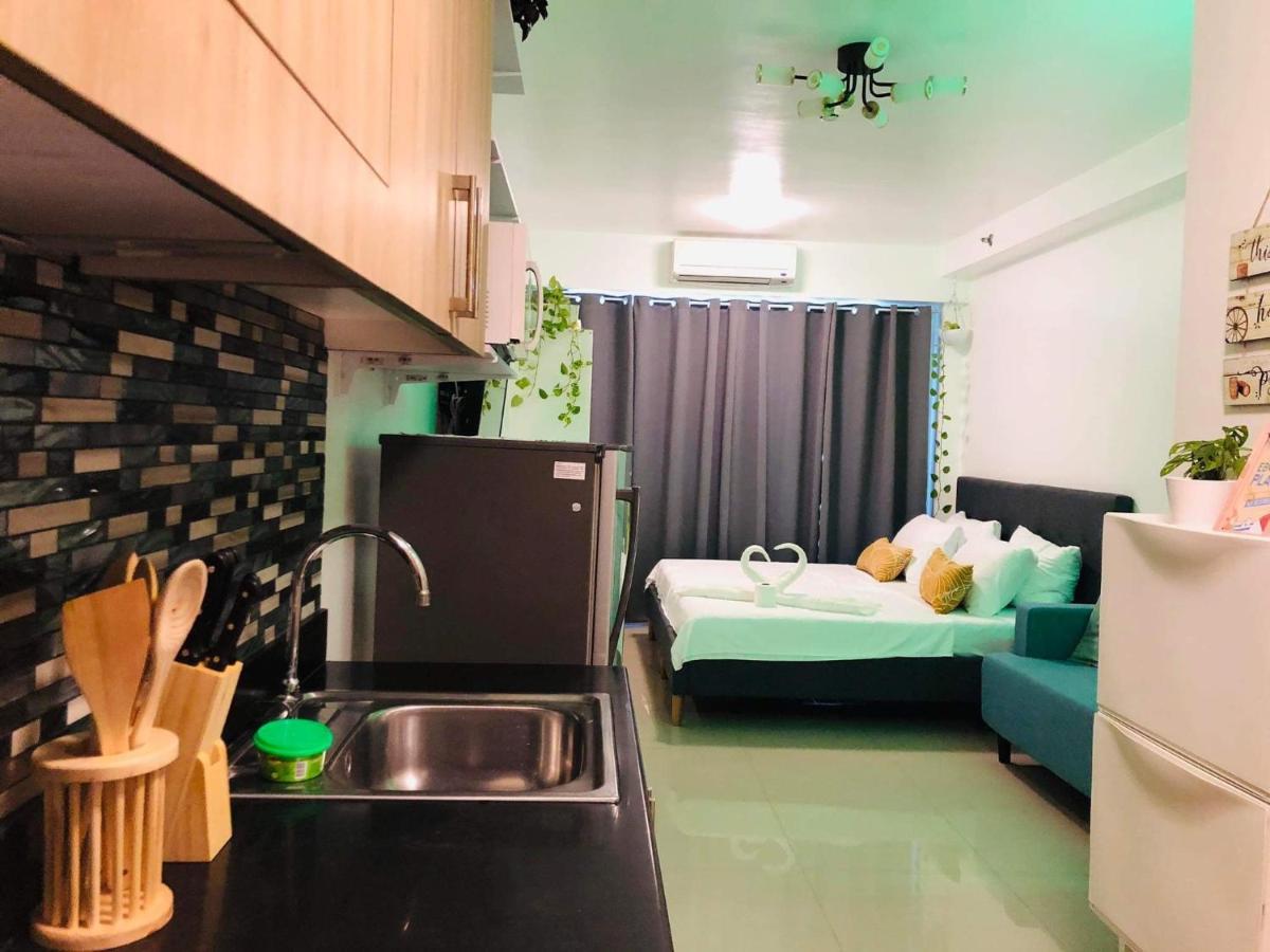 Ebony'S Place At Shore Residences Manila Exterior foto